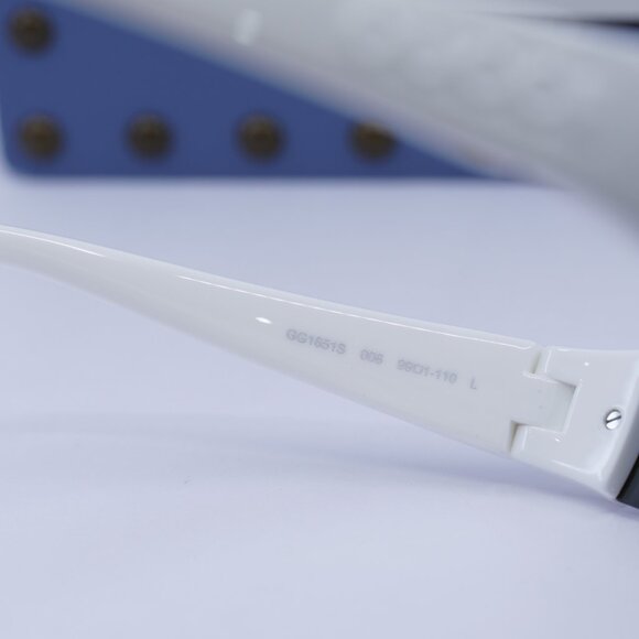 Gucci GG1651S 006 Shield Sunglasses - White\\Grey main image 7
